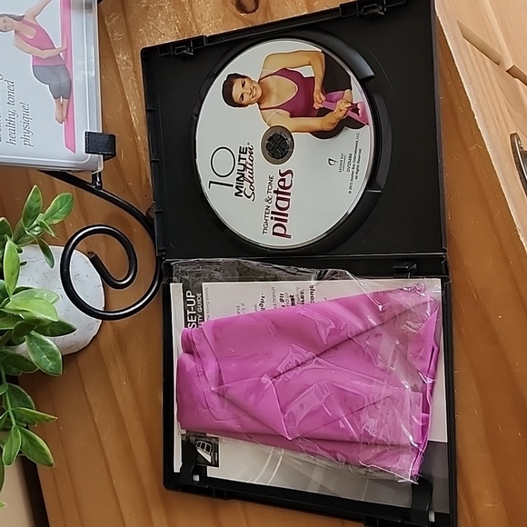 Pilates Workout DVD Set - Picture 2 of 9